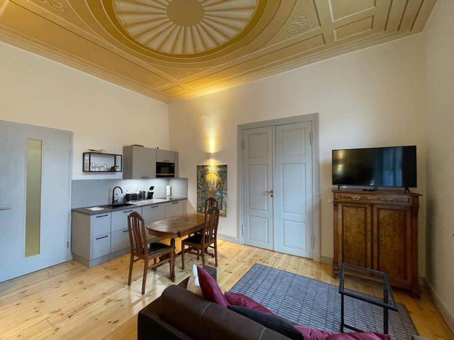 Ferienwohnung - Schweriner Altstadt - Fewo 9 Шверін Екстер'єр фото